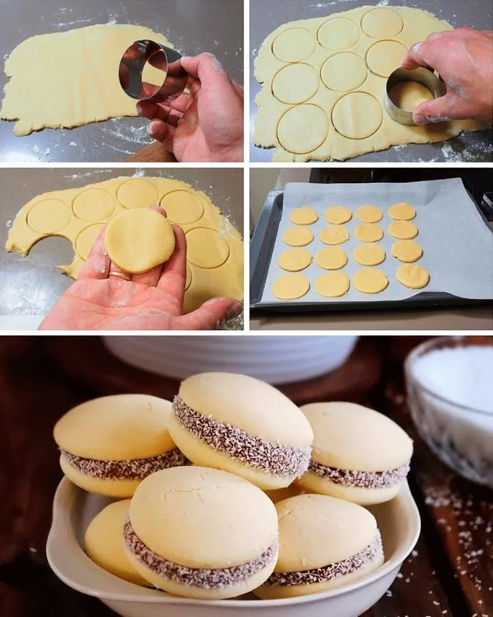 Alfajores de maicena con dulce de leche y chocolate